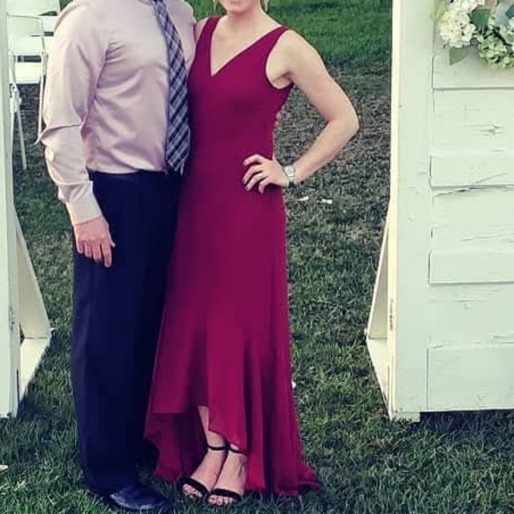 4SI3NNA High Low Wine Dress